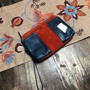 Anthropology clutch
